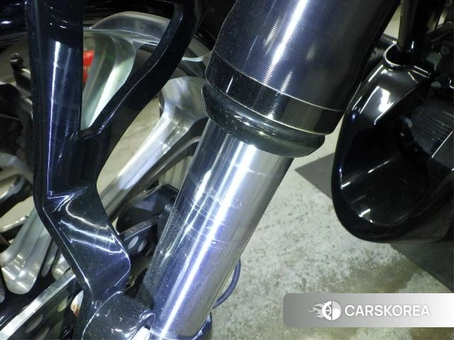 Harley-Davidson Softail Breakout FXSBSE CVO id 4190996 из Японии 11