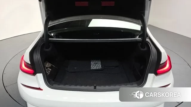 BMW 3 Series (G20) id 3037789 из Кореи 11