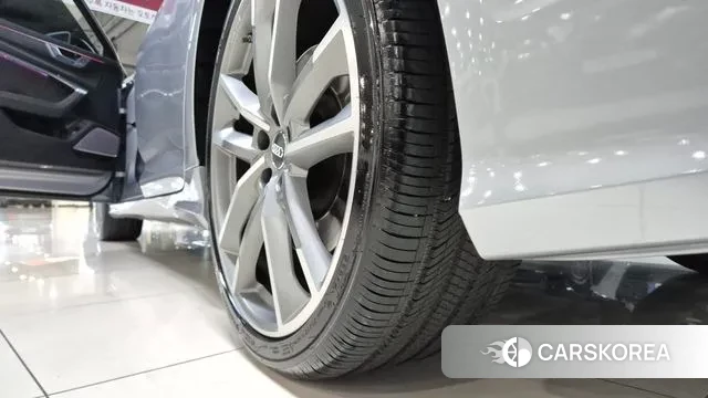 Audi S6 (C8) id 3416635 из Кореи 11