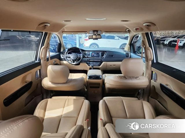 Kia The New Carnival id 4873386 из Кореи 11