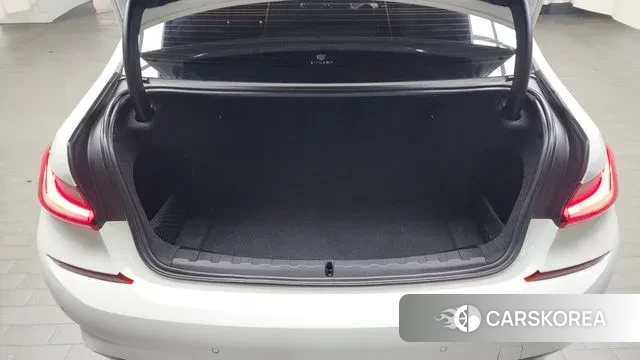 BMW 3 Series (G20) id 3011929 из Кореи 11