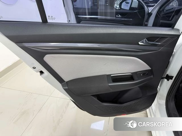 Volkswagen Bora id 3902093 из Китая 11