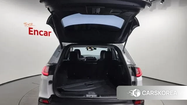 Jeep Cherokee (KL) id 3044157 из Кореи 11