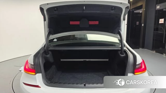 BMW 3 Series (G20) id 4390094 из Кореи 11