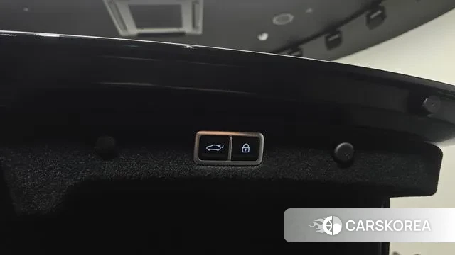 Hyundai Grandeur (GN7) id 3534079 из Кореи 11