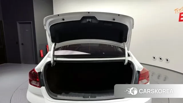 Hyundai The New Avante AD id 3464666 из Кореи 11