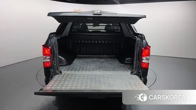 Ssangyong Rexton Sports id 3736447 из Кореи 11