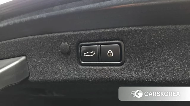 Hyundai The New Grandeur IG id 3842917 из Кореи 11