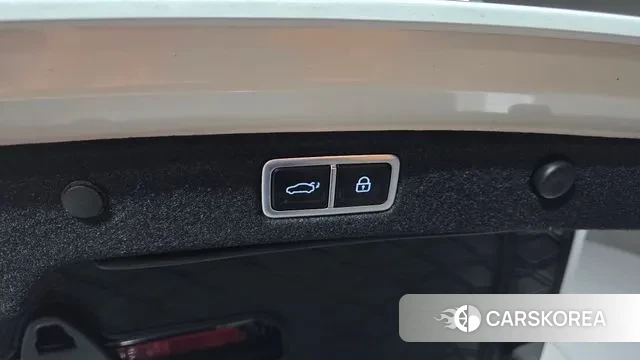 Hyundai Grandeur (GN7) id 3262101 из Кореи 11