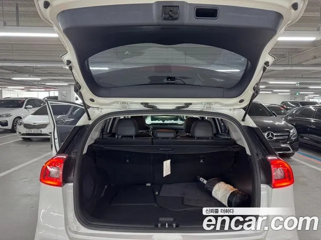 Kia Niro EV id 2932625 из Кореи 11