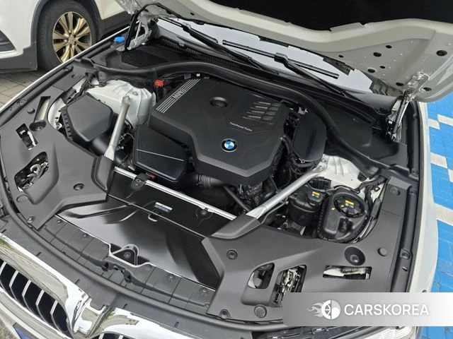 BMW 5 Series (G30) id 4401321 из Кореи 11