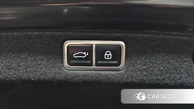 Hyundai Grandeur (GN7) id 3707135 из Кореи 11