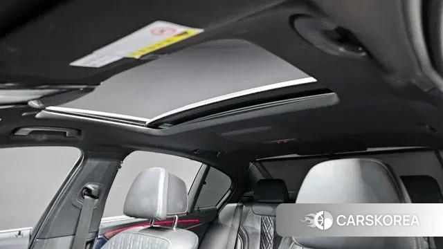 BMW 5 Series (G30) id 3325364 из Кореи 11