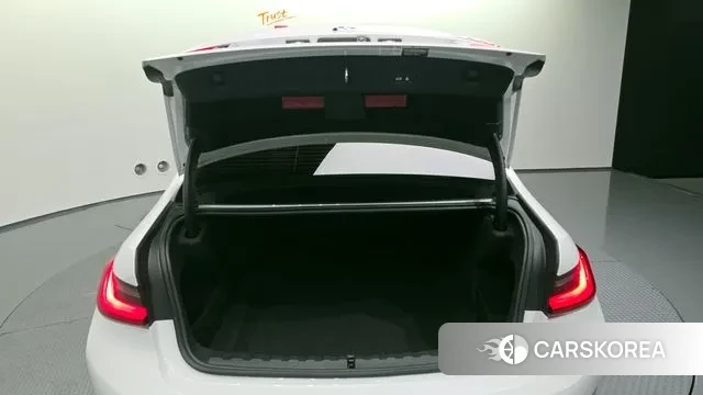 BMW 3 Series (G20) id 3007563 из Кореи 11