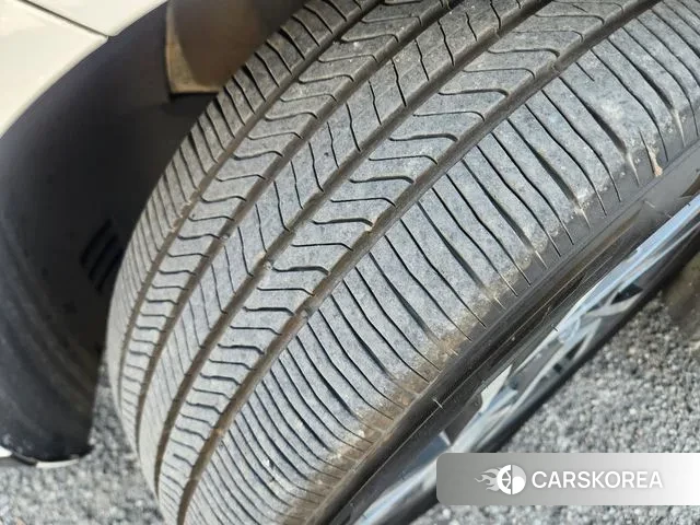 Hyundai Grandeur (GN7) id 3610492 из Кореи 11