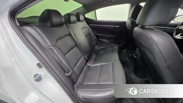 Hyundai The New Avante AD id 3765954 из Кореи 11