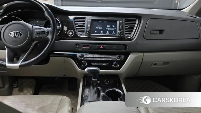 Kia The New Carnival id 3861342 из Кореи 11