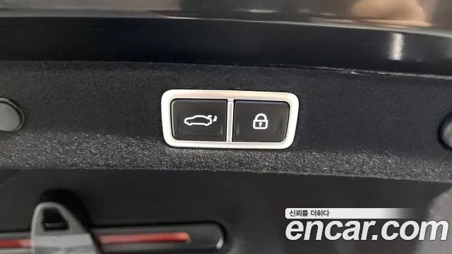 Hyundai Grandeur (GN7) id 2862737 из Кореи 11