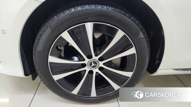 Mercedes-Benz E-Class W213 id 3885524 из Кореи 11