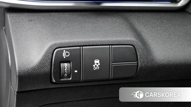 Hyundai The New Avante (CN7) id 4904275 из Кореи 11
