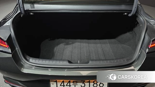Hyundai Avante Hybrid (CN7) id 4389713 из Кореи 11