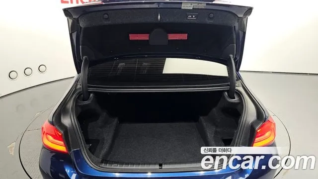 BMW 5 Series (G30) id 2875996 из Кореи 11