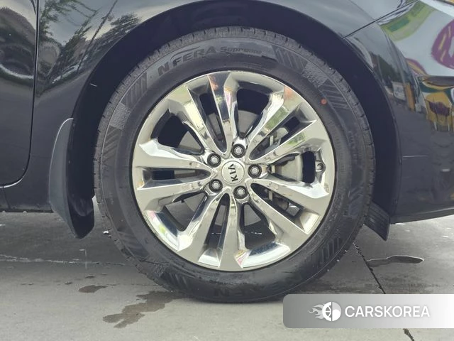 Kia All New Carnival id 4496989 из Кореи 11
