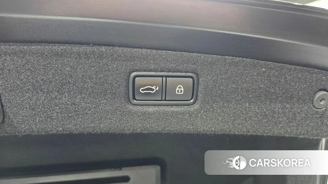 Genesis G90 id 4625960 из Кореи 11