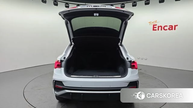 Audi Q3 (F3) id 3922742 из Кореи 11