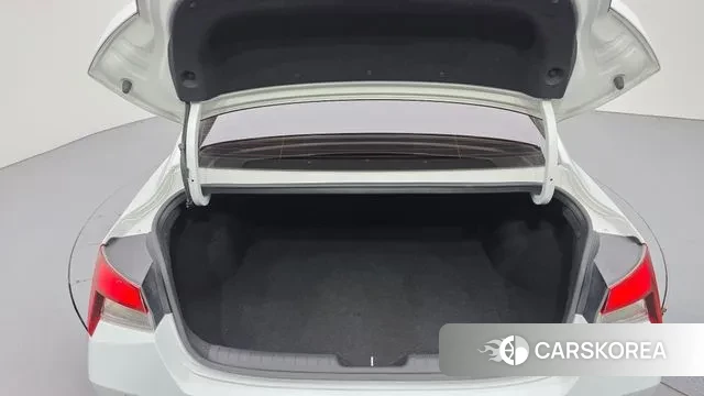 Hyundai Avante (CN7) id 3232349 из Кореи 11