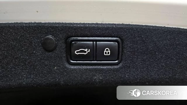 Hyundai The New Grandeur IG Hybrid id 4179549 из Кореи 11