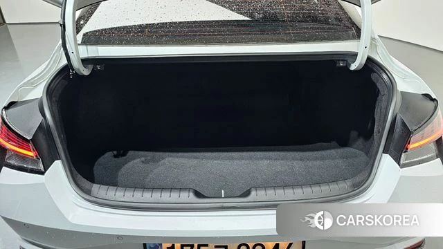 Hyundai Avante (CN7) id 3892755 из Кореи 11