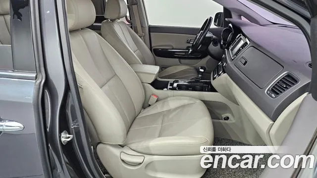 Kia All New Carnival id 2766177 из Кореи 11