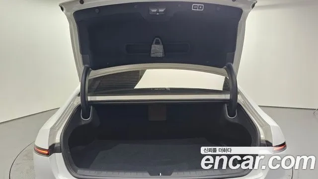 Hyundai Grandeur (GN7) id 2910220 из Кореи 11