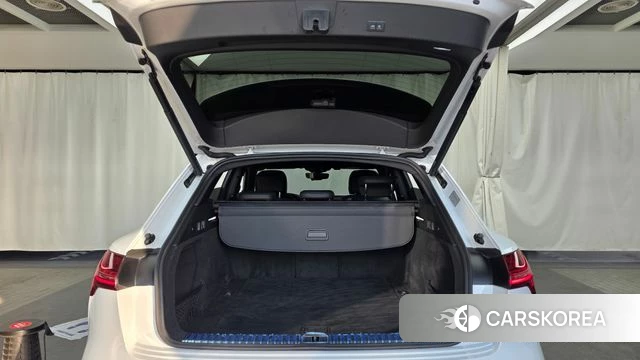 Audi e-Tron id 4282831 из Кореи 11