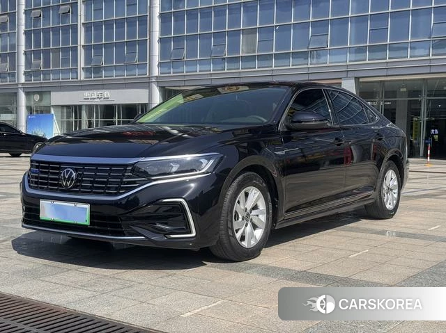 Volkswagen Passat PHEV id 4393181 из Китая 11