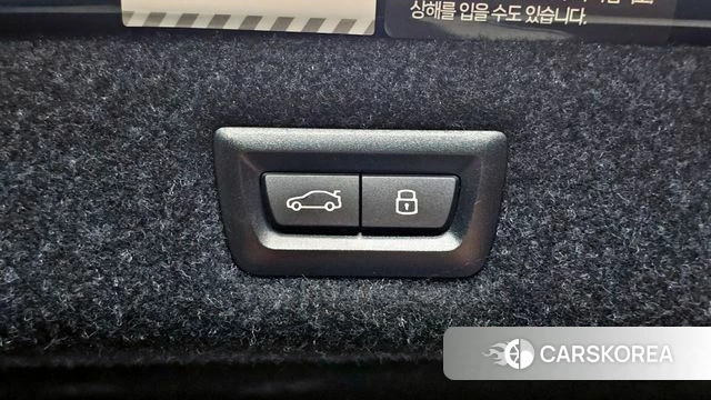 BMW 5 Series (G30) id 3838564 из Кореи 11