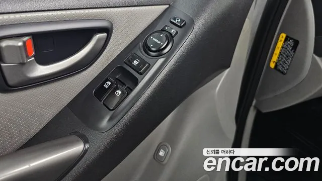 Hyundai The New Grand Starex id 2753547 из Кореи 11