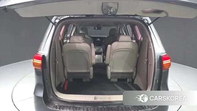 Kia All New Carnival id 3608446 из Кореи 11