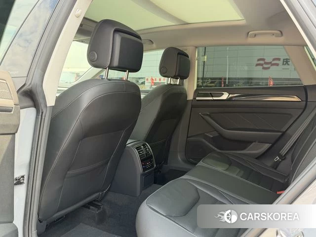 Volkswagen CC id 4278802 из Китая 11