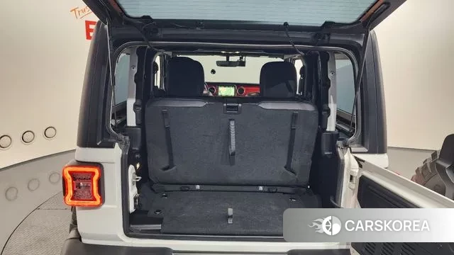 Jeep Wrangler (JL) id 3770864 из Кореи 11