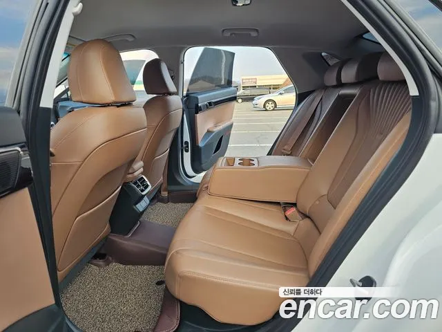 Hyundai Grandeur Hybrid (GN7) id 2586521 из Кореи 11
