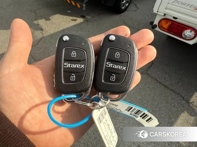 Hyundai The New Grand Starex id 3732864 из Кореи 11