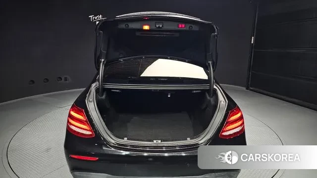 Mercedes-Benz E-Class W213 id 3526428 из Кореи 11