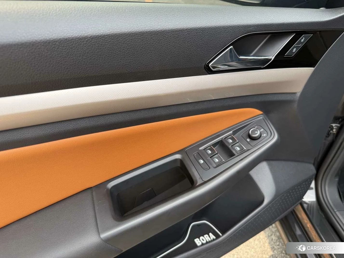 Volkswagen Bora id 4473918 из Китая 11