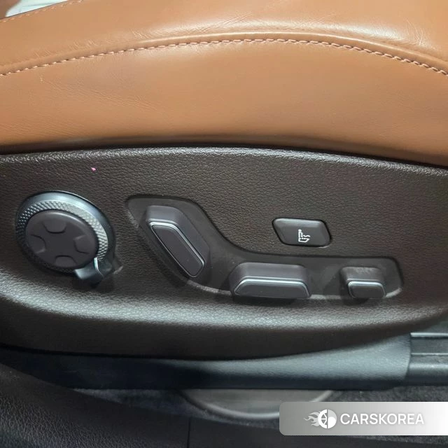 Genesis G80 (RG3) id 3872178 из Кореи 11