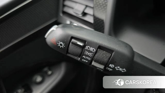 Ssangyong The New Rexton Sports Cannes id 4303310 из Кореи 11