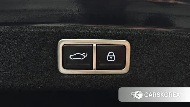 Hyundai Grandeur (GN7) id 3664494 из Кореи 11