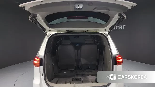 Kia The New Carnival id 3403146 из Кореи 11