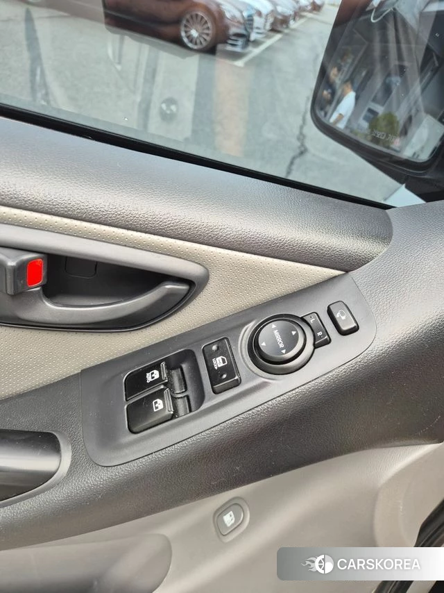 Hyundai The New Grand Starex id 4887327 из Кореи 11